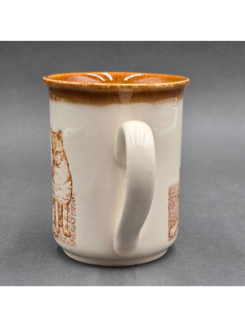 Vintage Biltons England Coffee Mug Orange Tabby Kittens Playing Textured Ceramic - Picture 4 of 8